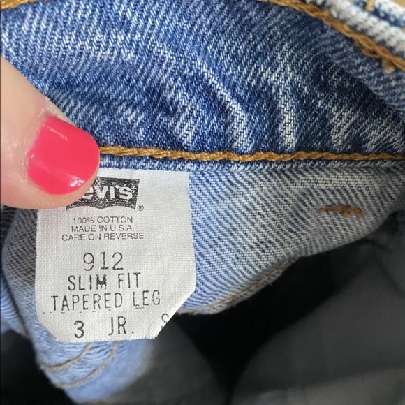 Vintage Levis High Waisted Jeans - Picture 5 of 7